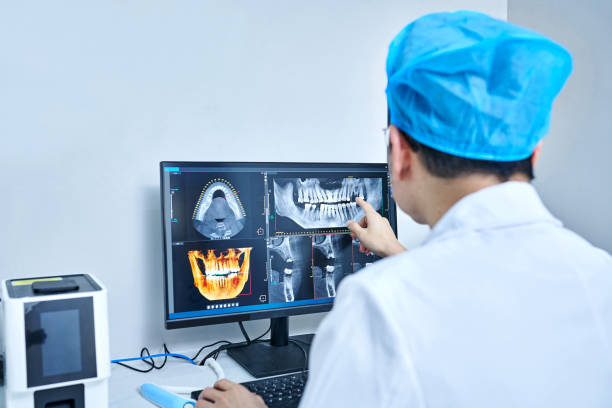 Best Emergency Gum Treatment in Las Maravillas, NM